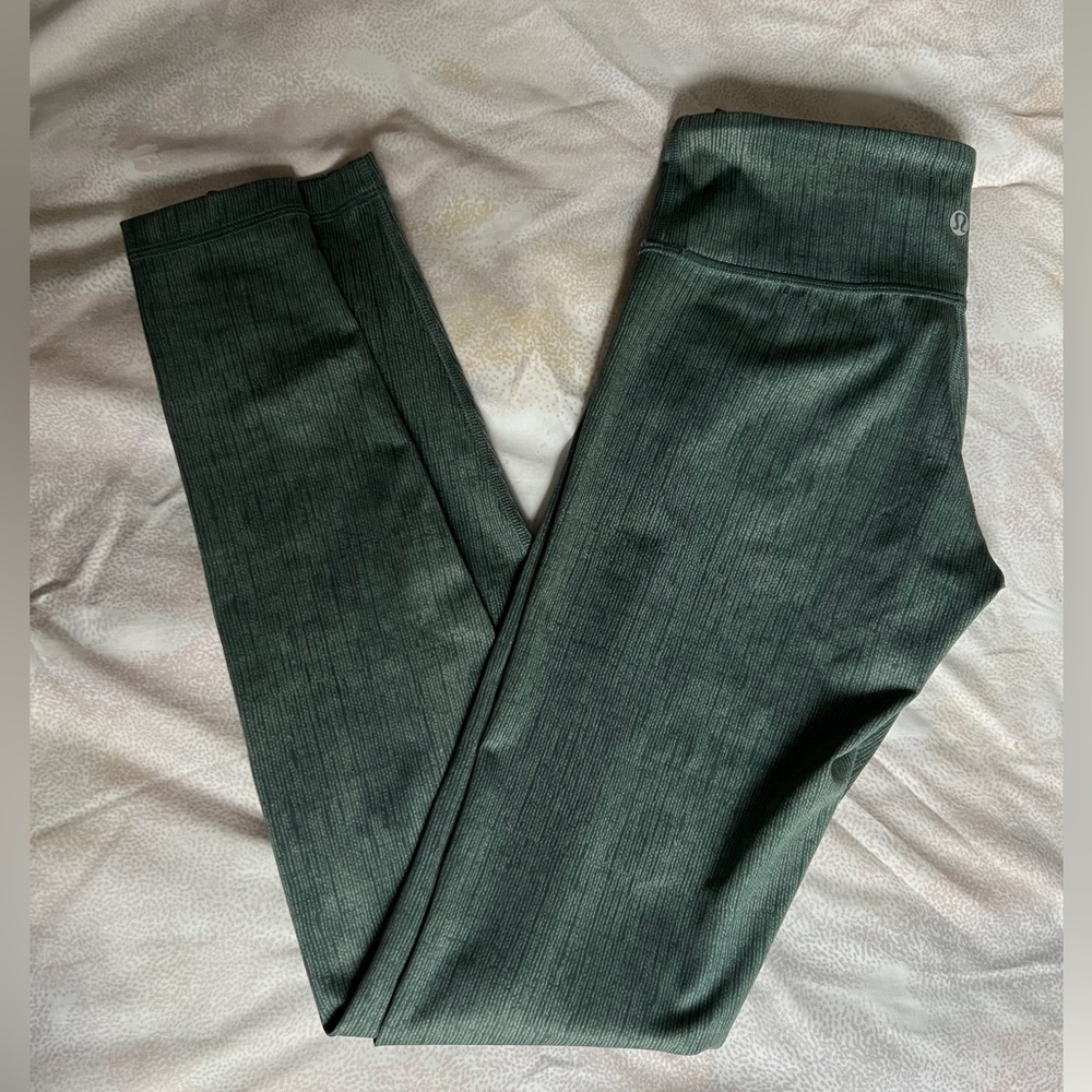 Lululemon leggings
